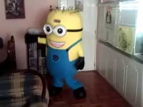 DISFRAZ CORPÓREO DE MINIONS - YouTube