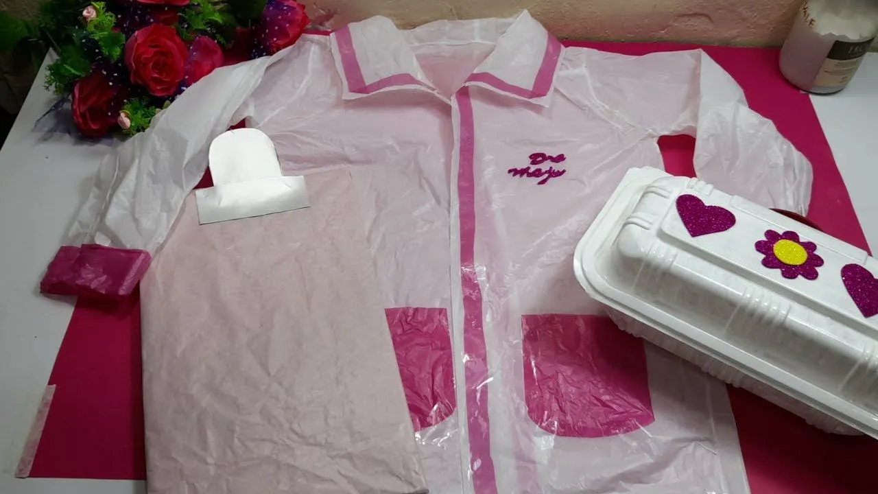 Disfraz de doctora con reciclaje talla 6 ♻ Disfraz de doctora con reciclaje talla 6 ♻