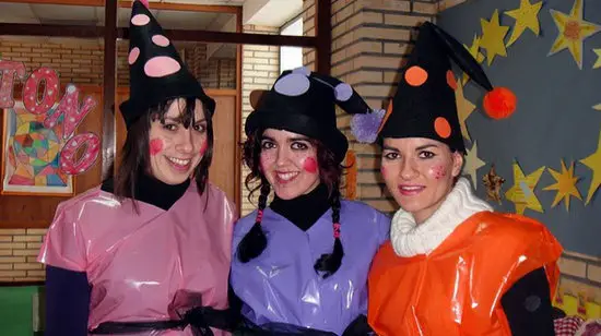 Disfraz de Duende Casero | Manualidades Infantiles Disfraz de Duende Casero | Manualidades Infantiles