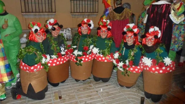 Disfraz maceta casero - Imagui