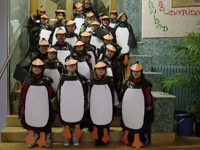 disfraz de pinguino con bolsa de basura para escolares ~ Todo ... disfraz de pinguino con bolsa de basura para escolares ~ Todo ...