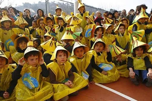 disfraz de plátano con bolsas de basura - Nos disfrazamos disfraz de plátano con bolsas de basura - Nos disfrazamos