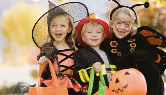 Disfruta de la noche de Halloween con juegos, cocina y muchas ... Disfruta de la noche de Halloween con juegos, cocina y muchas ...