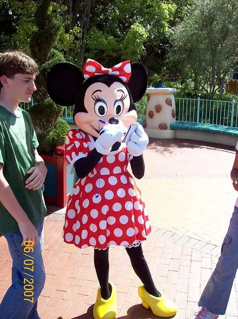 Disneyland and Minnie Mouse | Flickr - Photo Sharing! Disneyland and Minnie Mouse | Flickr - Photo Sharing!