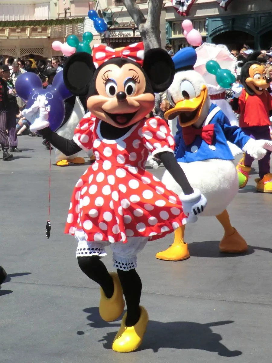 Disneyland Resort Update (Disneyland Resort Update) by Adrienne ... Disneyland Resort Update (Disneyland Resort Update) by Adrienne ...