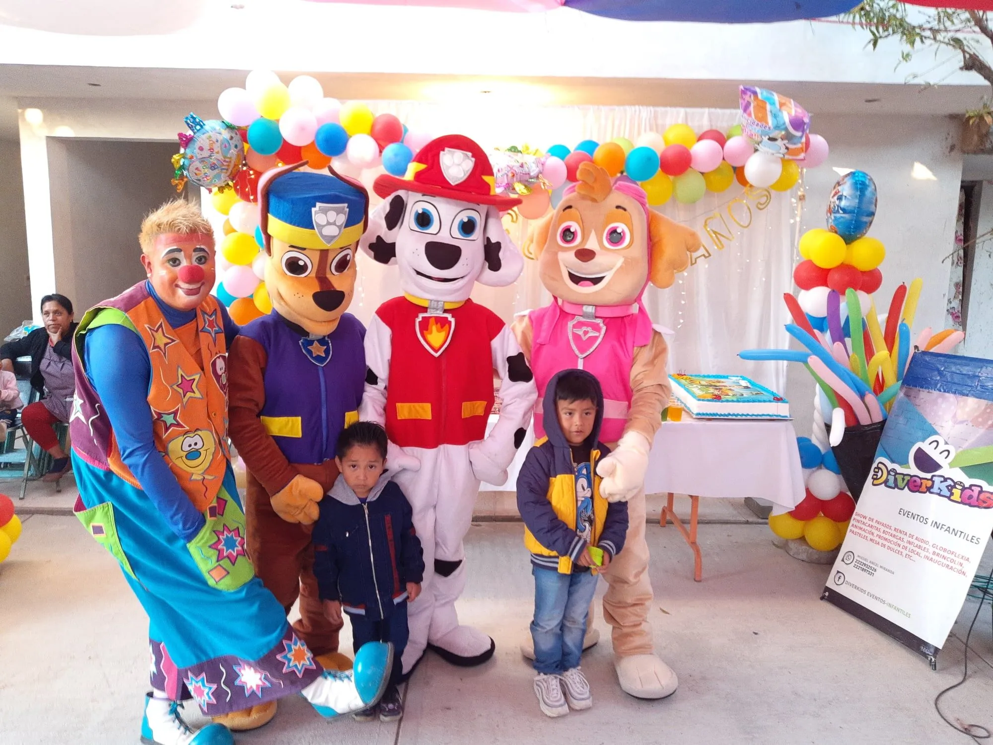 Diverkids Puebla Botargas Inflables Pasteles Payasos Pintacaritas y Mas -  Superola