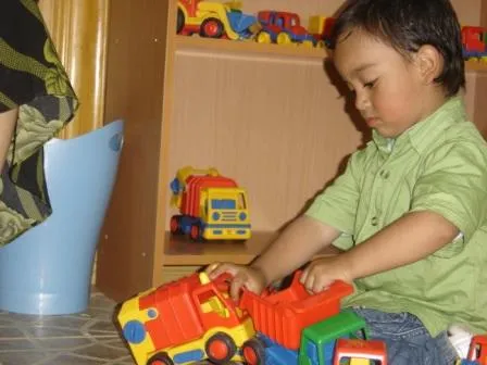 Diviértete tambien jugando en casa con tus hijos Diviértete tambien jugando en casa con tus hijos