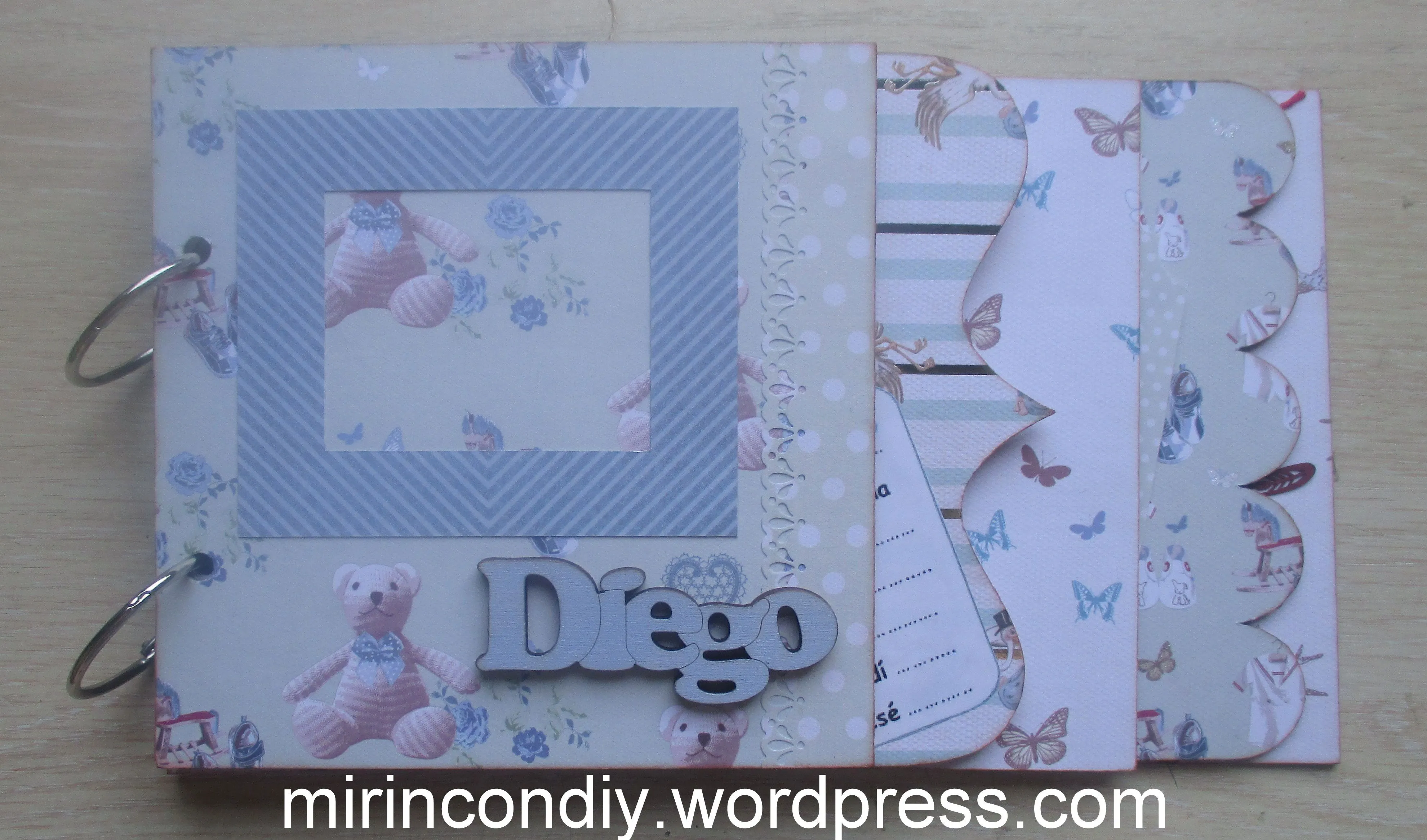 DIY Álbum para bebé de scrapbooking |