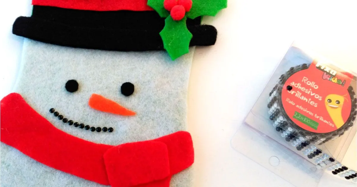 DIY: Calcetín de Navidad con forma de muñeco de nieve | Fixo Kids DIY: Calcetín de Navidad con forma de muñeco de nieve | Fixo Kids