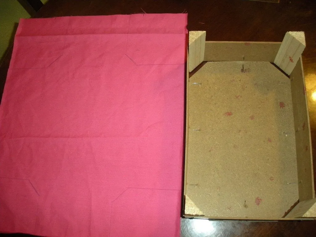 DIY como forrar una caja de fresas | Aprender manualidades es ... DIY como forrar una caja de fresas | Aprender manualidades es ...