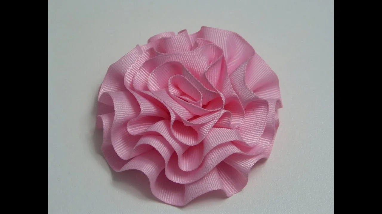 Diy Rosas o flores de listón para decoración de accesorios para el ... Diy Rosas o flores de listón para decoración de accesorios para el ...