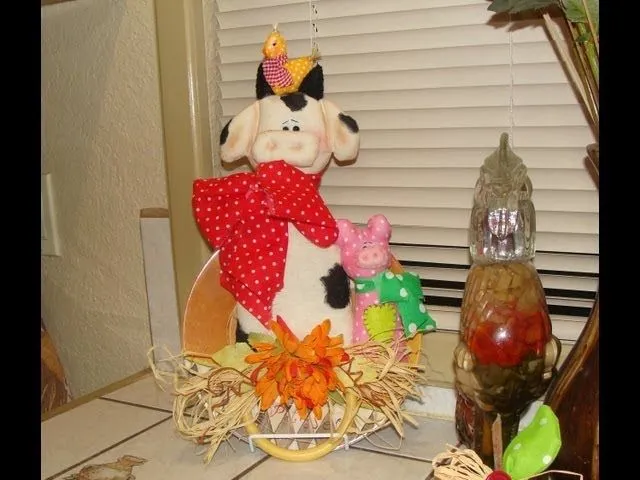 DIY- VAQUITA COUNTRY ADORNO PARA COCINA ( BBarte1) - YouTube DIY- VAQUITA COUNTRY ADORNO PARA COCINA ( BBarte1) - YouTube