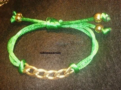 Diy.Como hacer pulsera con cadena y cola de ratón - YouTube