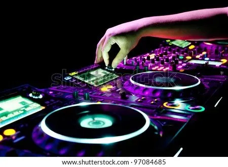 Dj Mixes The Track In Nightclub At Party Imagen de archivo (stock ...