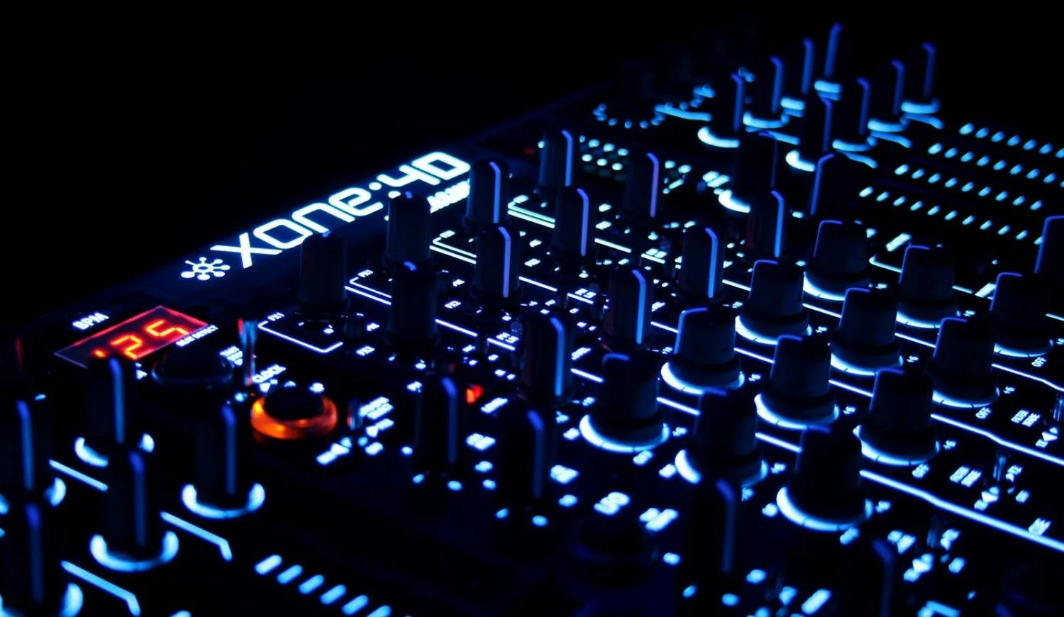 dj-music-8 | electro.jaz