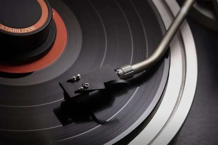 DJ-Station-wide-i.jpg