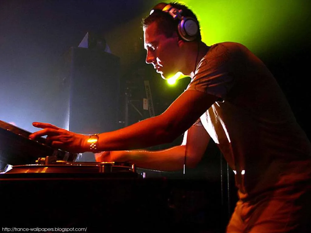 Dj Tiesto Wallpapers Seleccion Fondos de Musica Electronica - Taringa! Dj Tiesto Wallpapers Seleccion Fondos de Musica Electronica - Taringa!