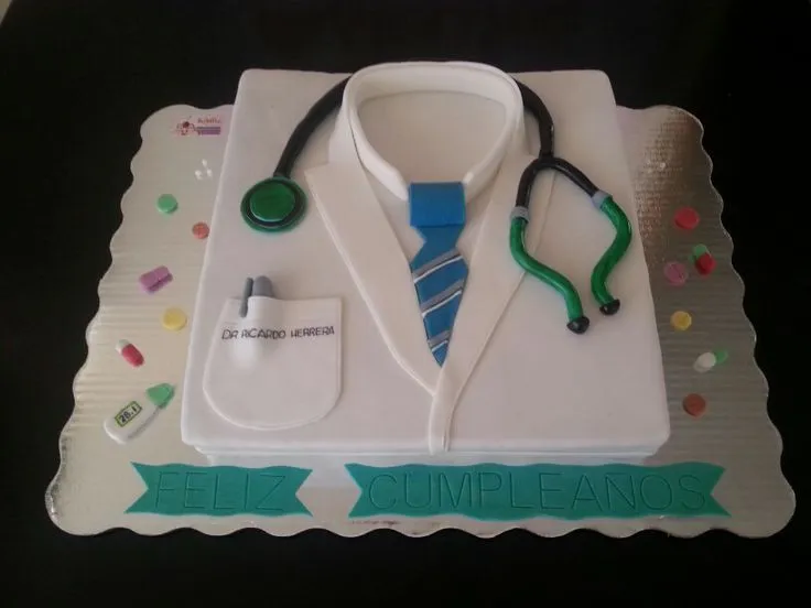 Doctor chocolate fondant cake, Pastel Bata de Doctor, Pastel para ... Doctor chocolate fondant cake, Pastel Bata de Doctor, Pastel para ...