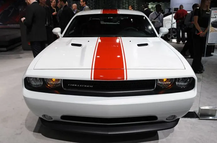 Dodge Challenger Rallye Redline 2012 (precio, imágenes y datos ... Dodge Challenger Rallye Redline 2012 (precio, imágenes y datos ...