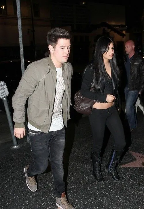 Dtodoblog: Logan Henderson: Cita con misteriosa amiga Dtodoblog: Logan Henderson: Cita con misteriosa amiga