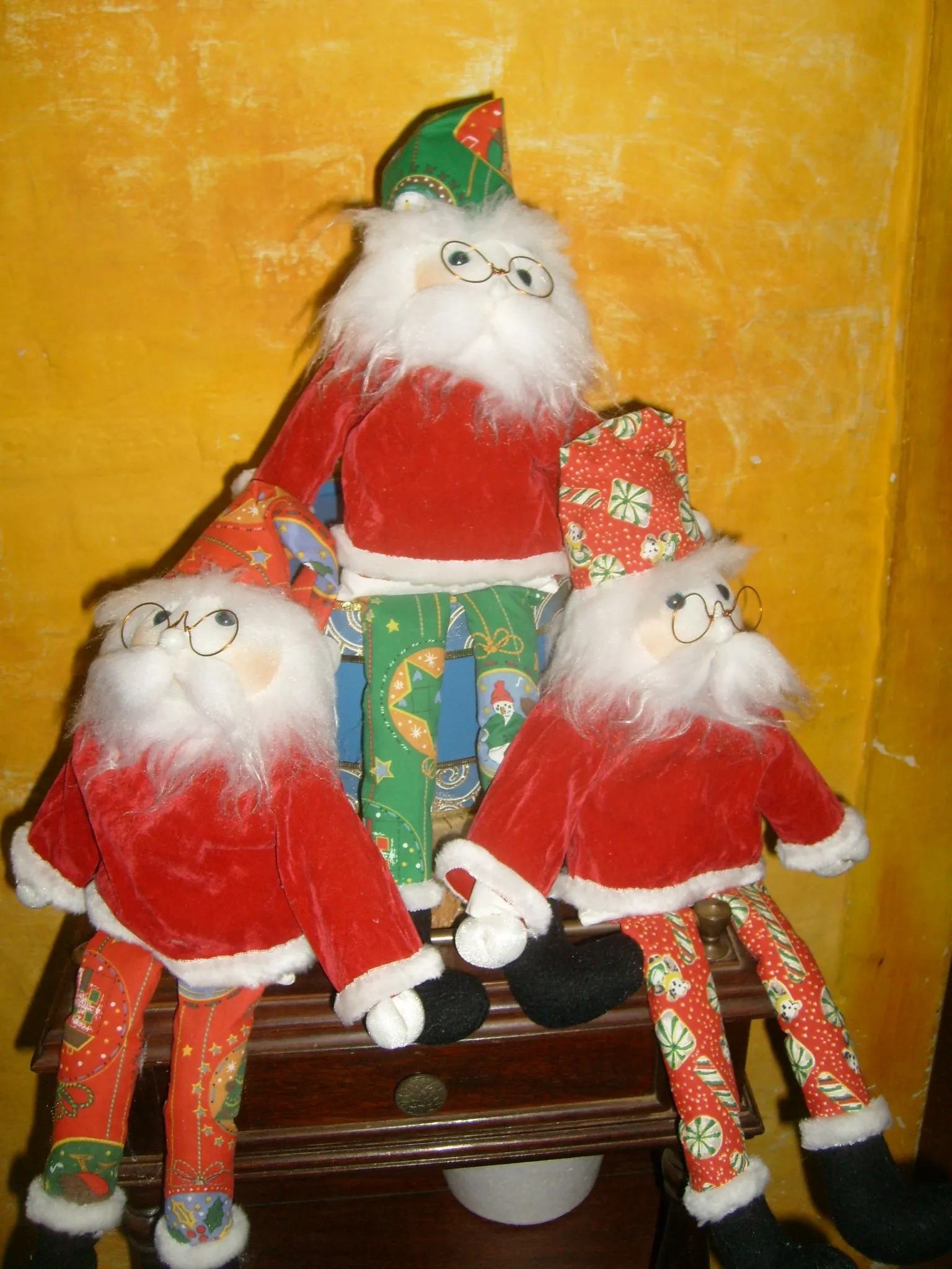 Duendes navideños | Todo Arte Paraguay