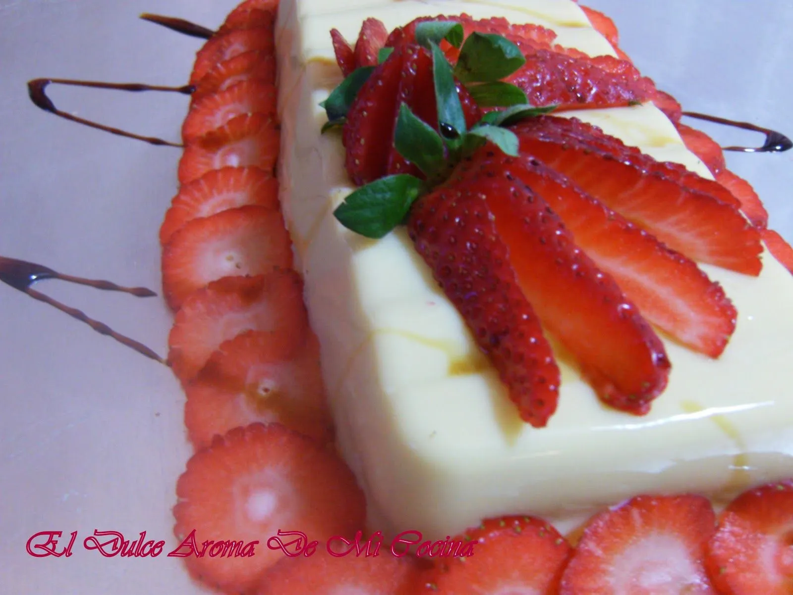 El Dulce Aroma de mi Cocina: TARTA DE GALLETAS CON CREMA DE SOJA El Dulce Aroma de mi Cocina: TARTA DE GALLETAS CON CREMA DE SOJA