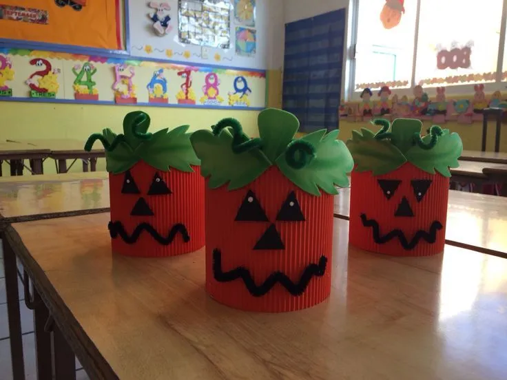 Dulceros de calabaza con latas de aluminio y papel corrugado ... Dulceros de calabaza con latas de aluminio y papel corrugado ...