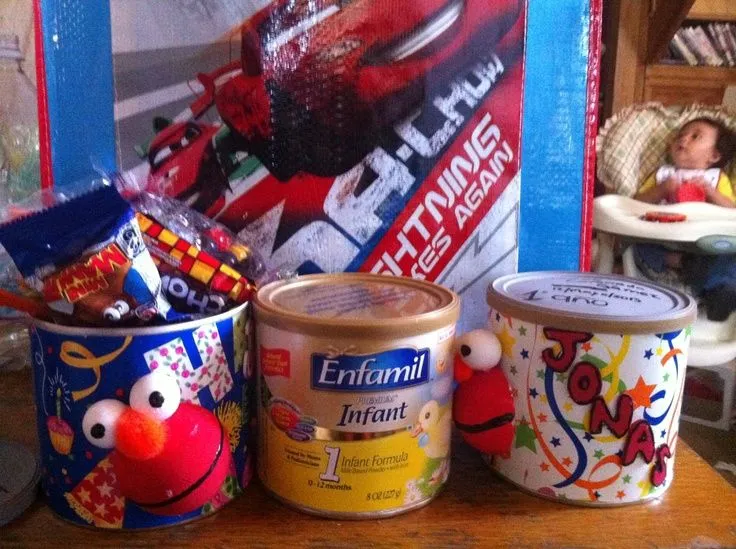 Dulceros de elmo hechos con latas de leche!! | cumpleaños | Pinterest