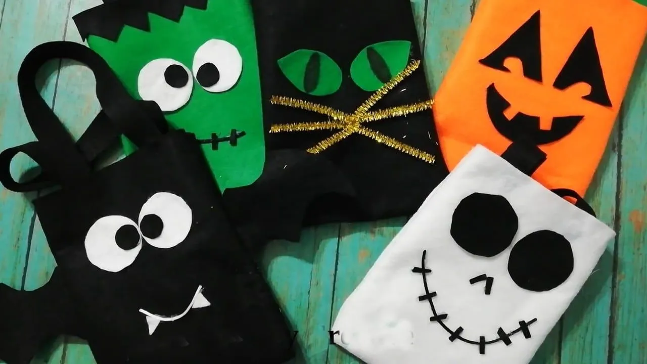 Cómo hacer dulceros de Halloween con fieltro sin coser: Paso a paso Cómo hacer dulceros de Halloween con fieltro sin coser: Paso a paso
