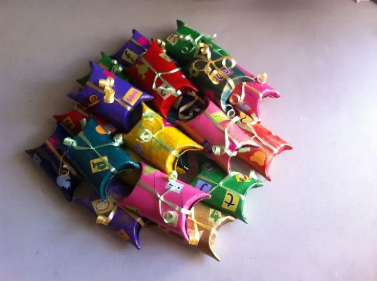 Dulceros de material reciclado. Ideales para dar en una fiesta de ... Dulceros de material reciclado. Ideales para dar en una fiesta de ...