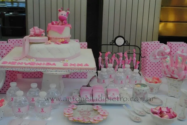 Dulces especiales para el Baby Shower. http://antonelladipietro ...