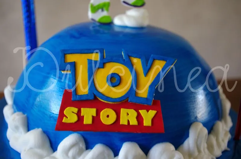 Dulcinea Tortas y demás dulzuras: Torta Buzz Light Year - Toy Story