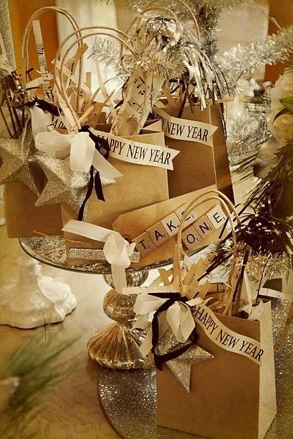 EASY & QUICK IDEAS FOR NYE |