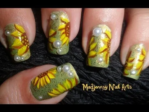 Easy Cute Sunflowers Nail Art / Diseño de Girasoles - YouTube