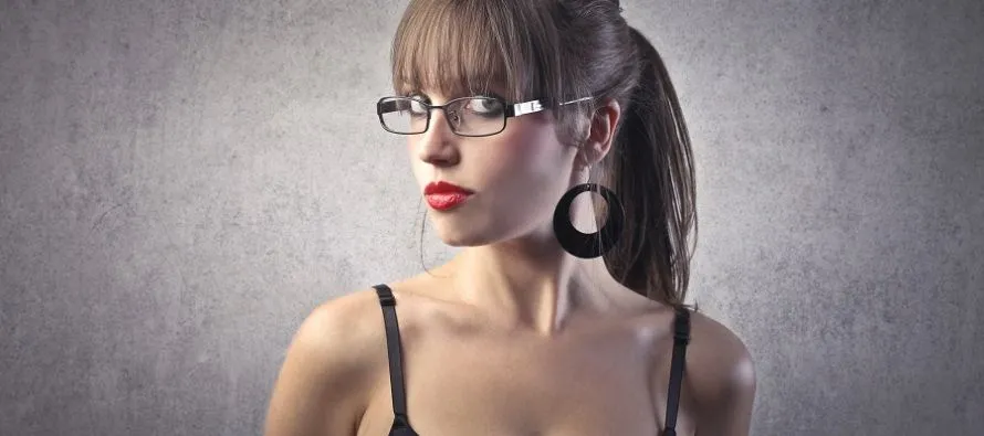 Ecco perchè le Donne “Brutte” hanno spesso Uomini Belli ... Ecco perchè le Donne “Brutte” hanno spesso Uomini Belli ...