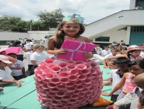 ECODISFRACES PARA CARNAVAL..... | Hay