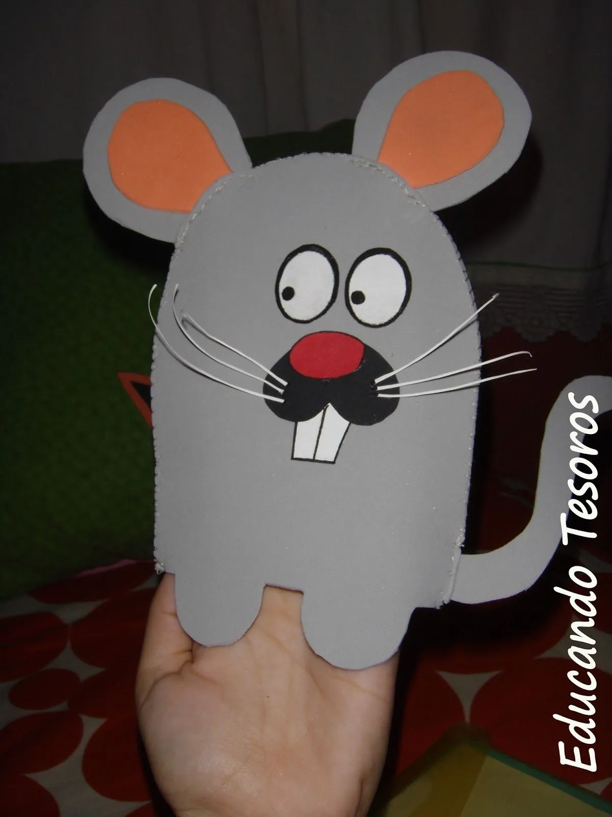 Educando Tesoros: Títeres Gato y Ratón.