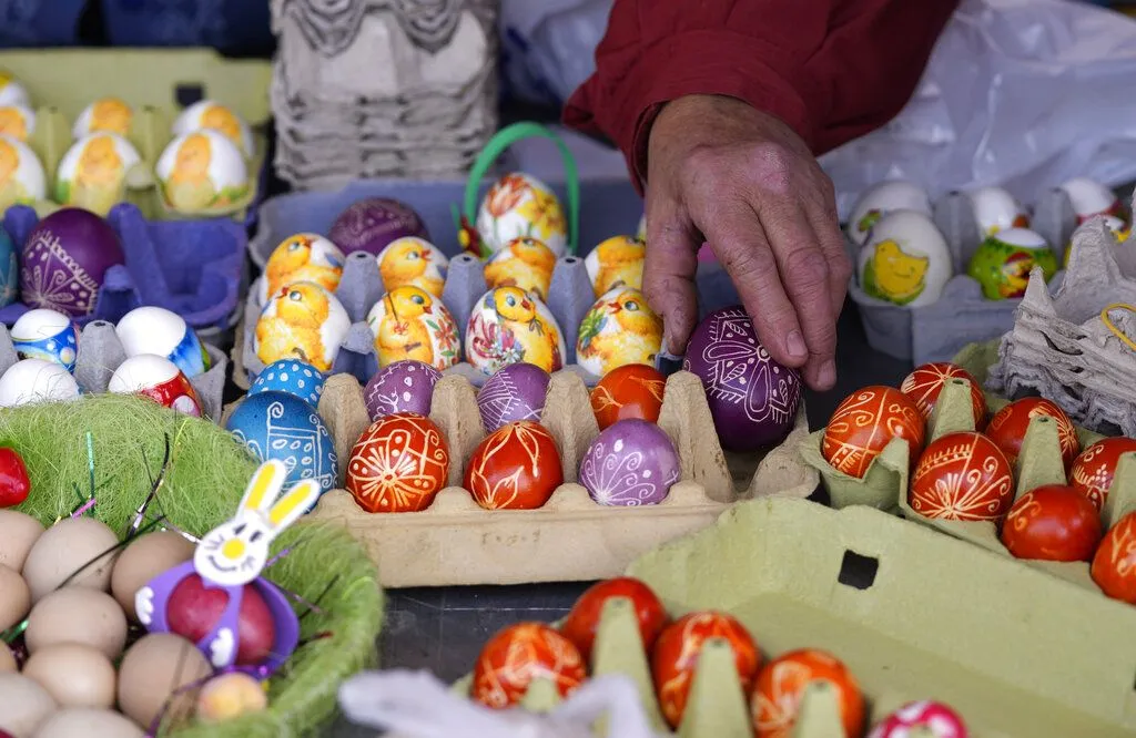 Por qué EE.UU. limitó los huevos de Pascua decorados que se traen desde México y advirtió de multas Por qué EE.UU. limitó los huevos de Pascua decorados que se traen desde México y advirtió de multas