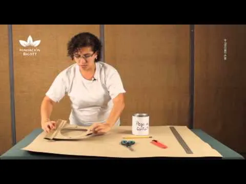 Elaboración de sombreros de cartón. Parte 1 - YouTube Elaboración de sombreros de cartón. Parte 1 - YouTube