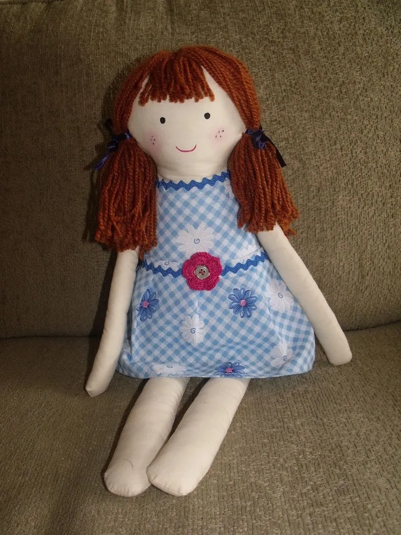 Eleana: Muñeca de Trapo