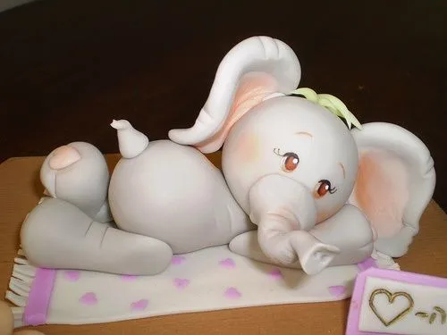 ELEFANTE ACOSTADO | Porcelana fría / Cold porcelain / Masa ...