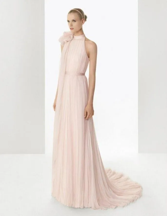 Elige un vestido de novia rosa pastel como el de Jessica Biel