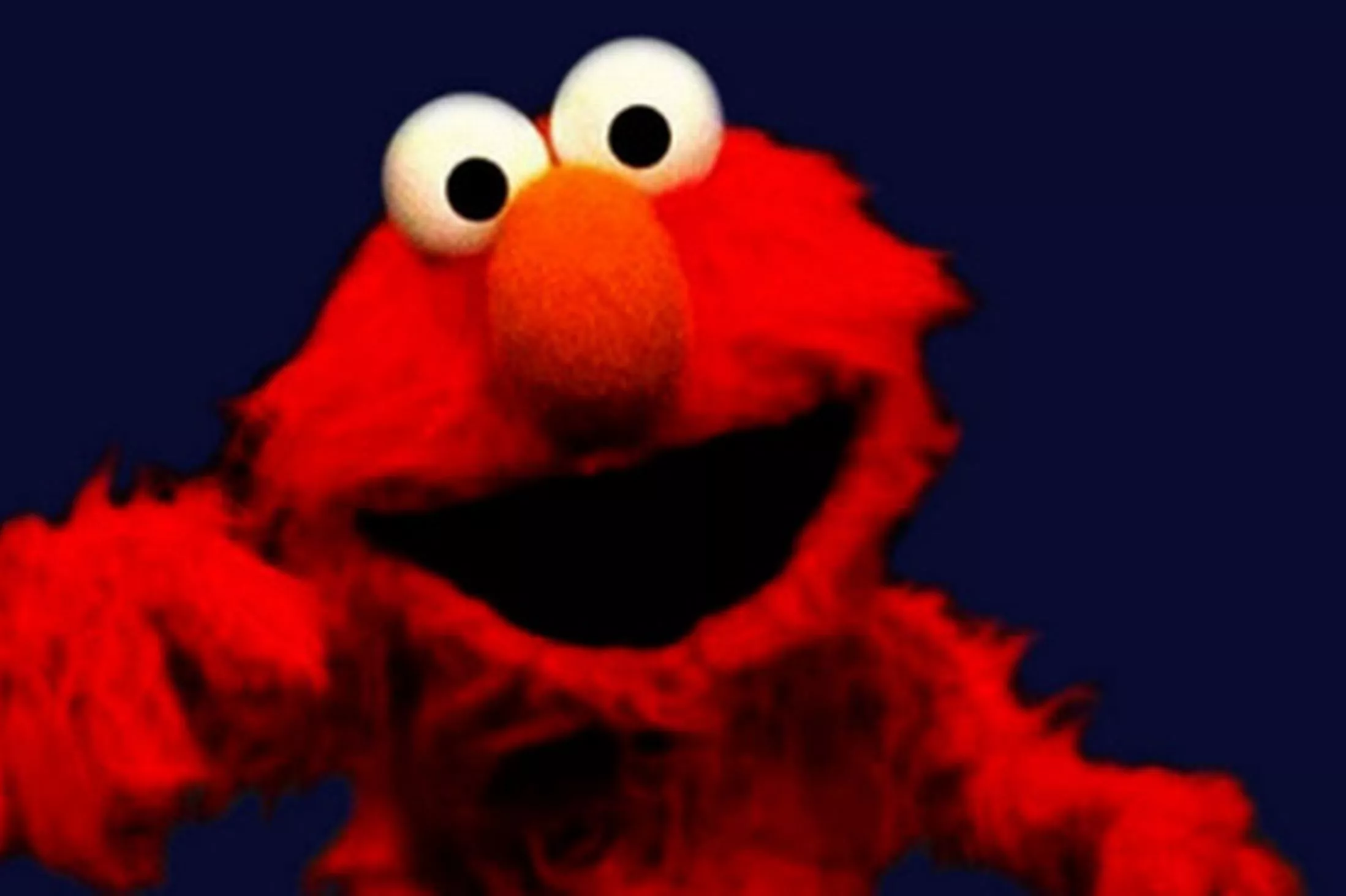 elmo-579990985.jpg