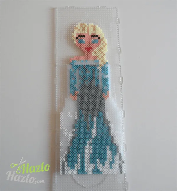 Cómo hacer a Elsa con Hama Beads. | Hazlo Hazlo Cómo hacer a Elsa con Hama Beads. | Hazlo Hazlo
