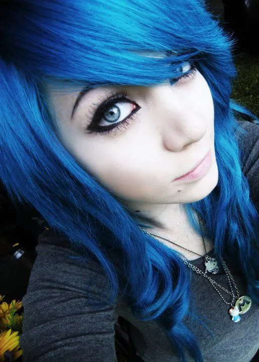 Chicas con el pelo azul - Imagui