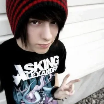Emo (scene) Boy - Band Merch - Asking Alexandria - Beanie - Cute ... Emo (scene) Boy - Band Merch - Asking Alexandria - Beanie - Cute ...
