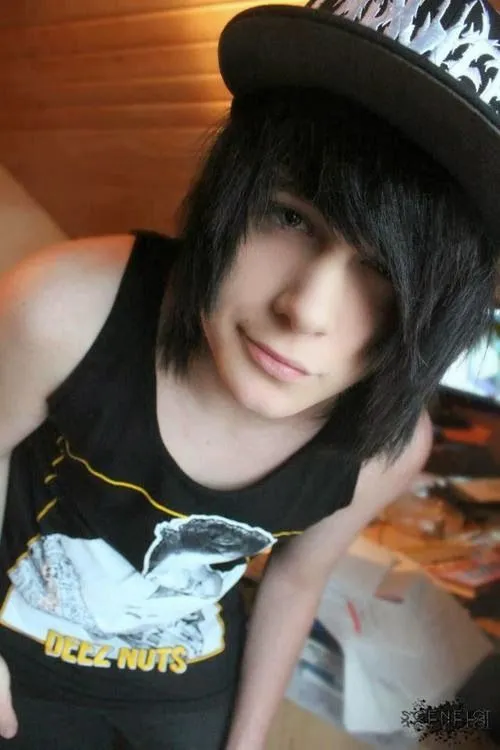 Emos boy guapos - Imagui