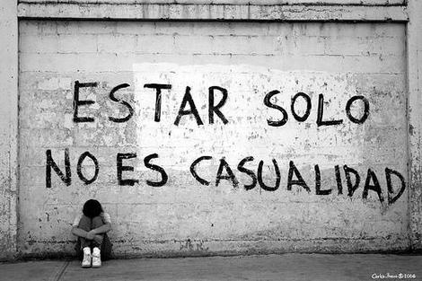 Emos tristes llorando por amor - Imagui
