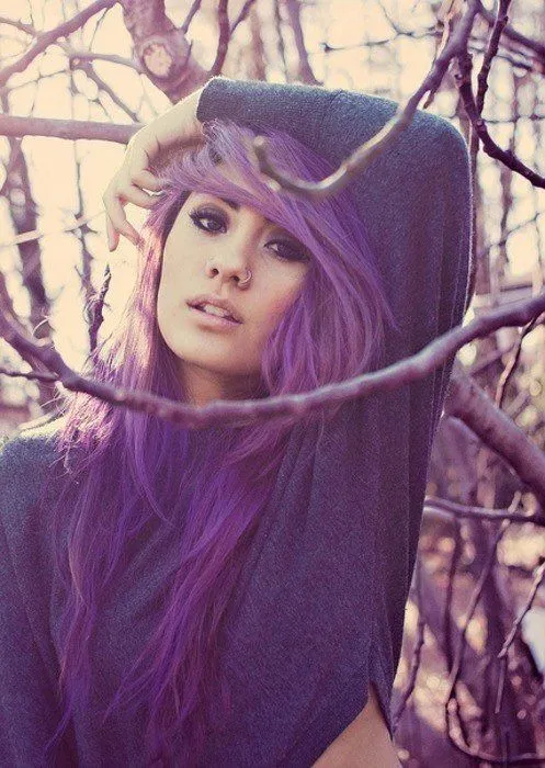 Cabello morado oscuro tumblr - Imagui