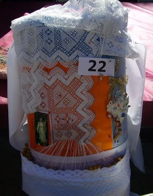Encajes y Tejidos de la Pollera Panameña